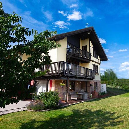 Sonnige Aussicht Vila Losheim Exterior foto