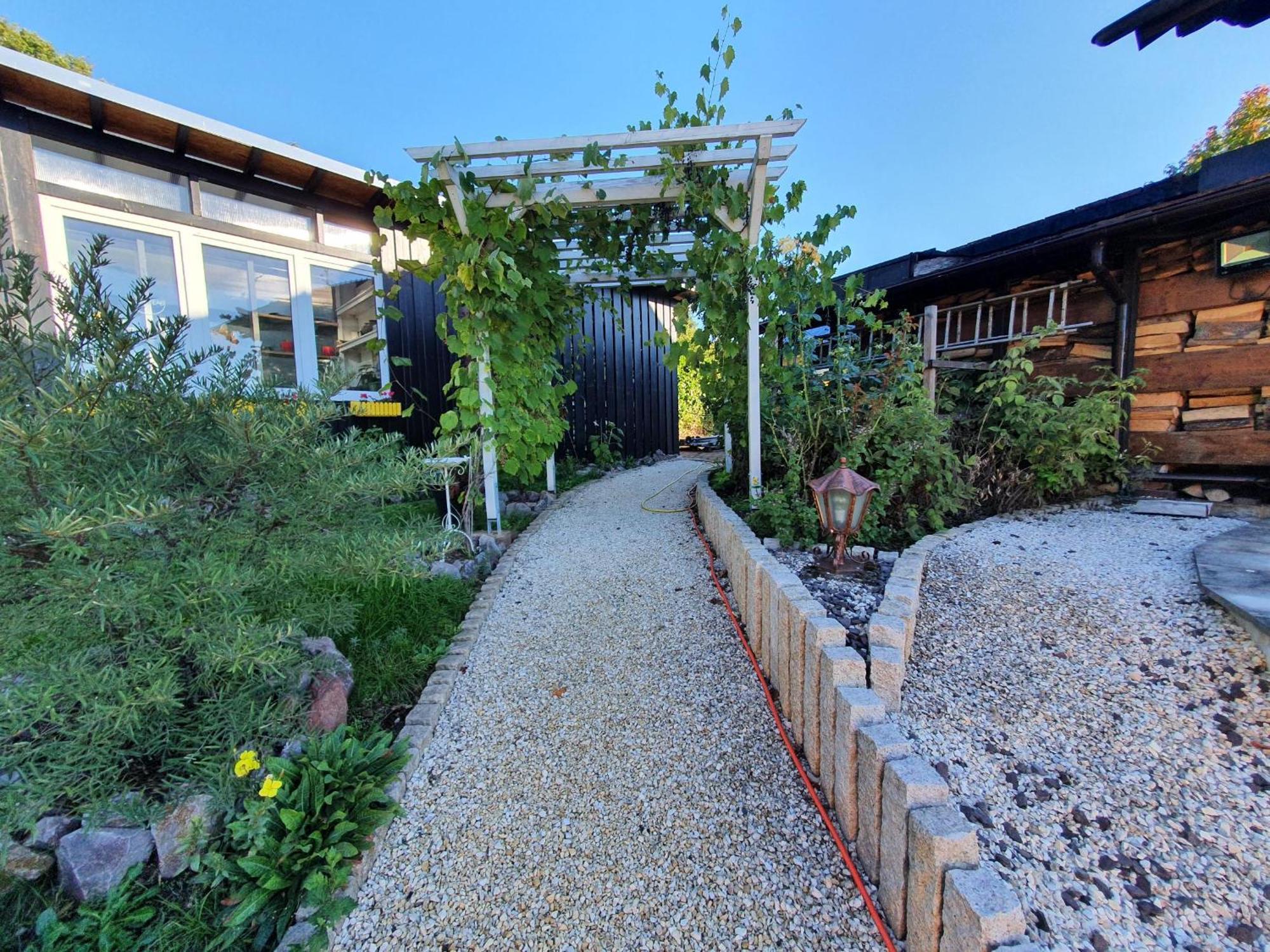 Sonnige Aussicht Vila Losheim Exterior foto